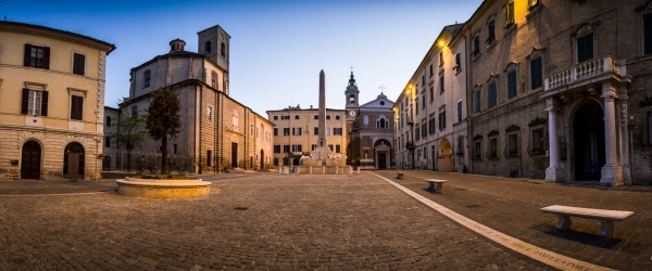 Incontro con le scuole alla Palestra Carbonari di Jesi (AN)