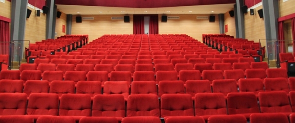 Testimonianza alle scuole al Teatro Rainerum di Bolzano